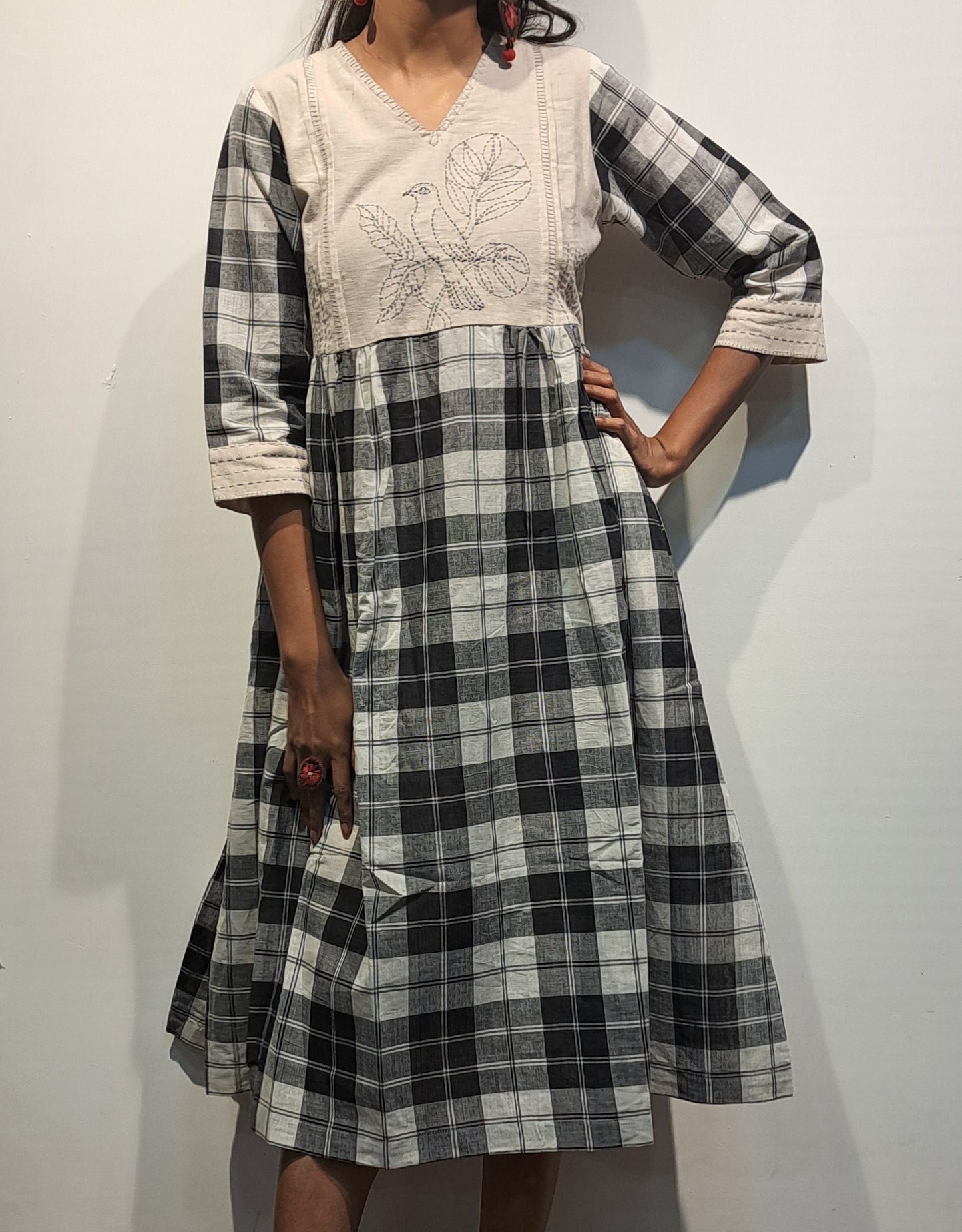 Monochrome Charm – Handloom Checkered Cotton Dress with Embroidered Bird & Pockets D43