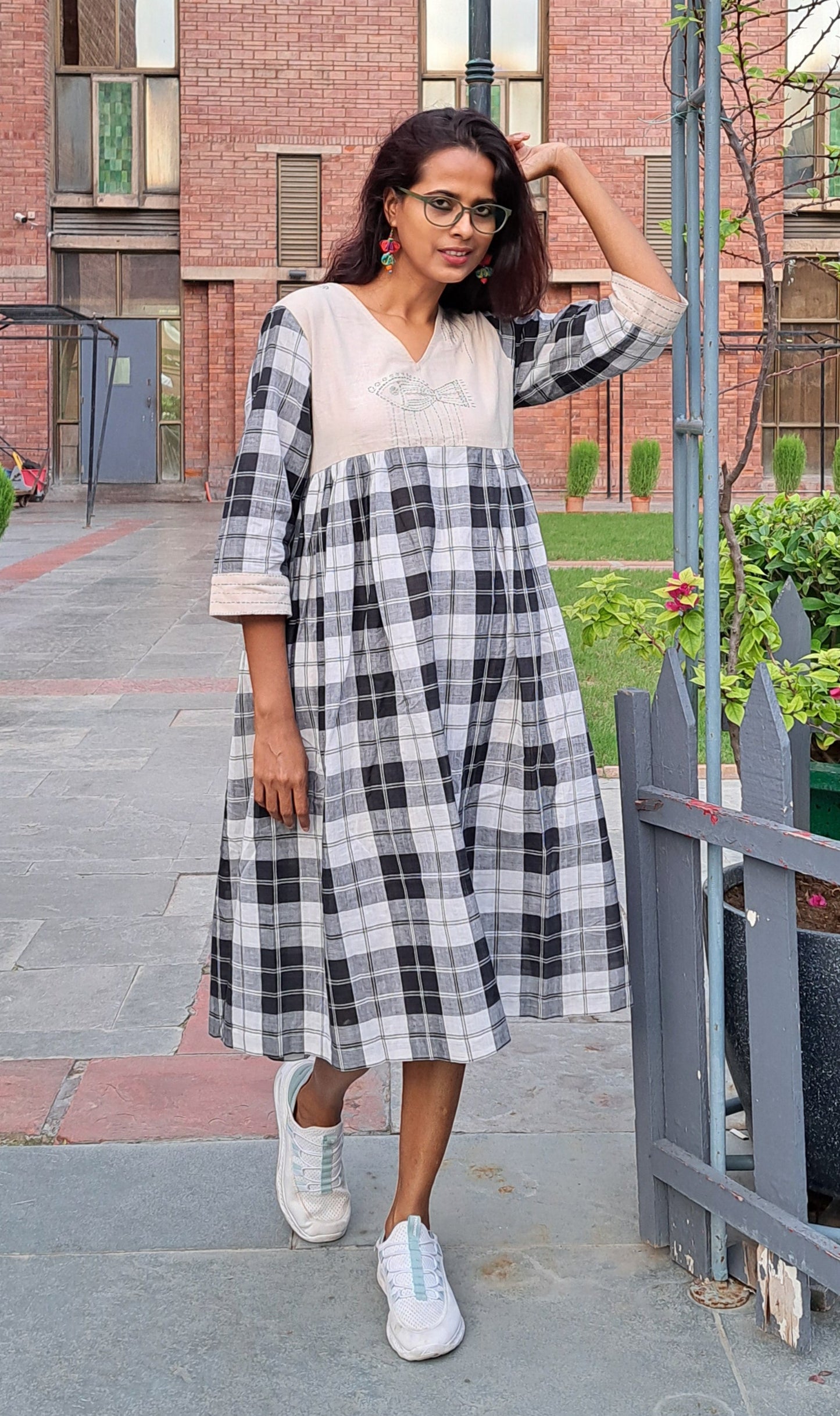 Monochrome Charm – Handloom Checkered Cotton Dress with Embroidered Fish & Pockets D42
