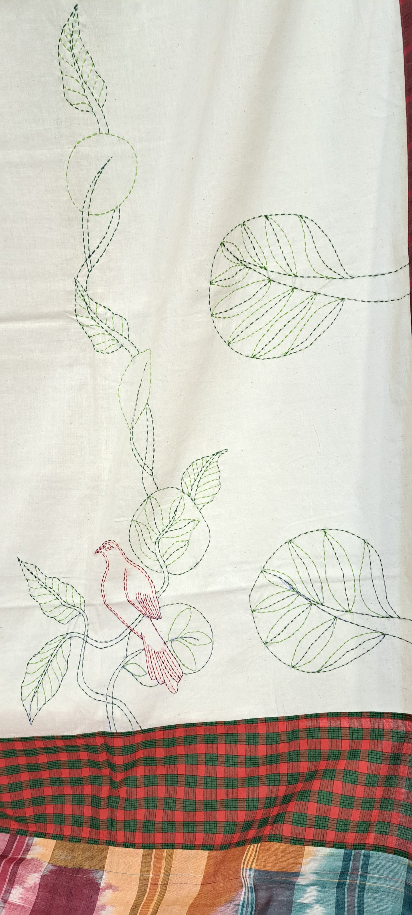Handloom Embroidered Gamchha Cotton Dupatta – Leaf & Bird Motif DP