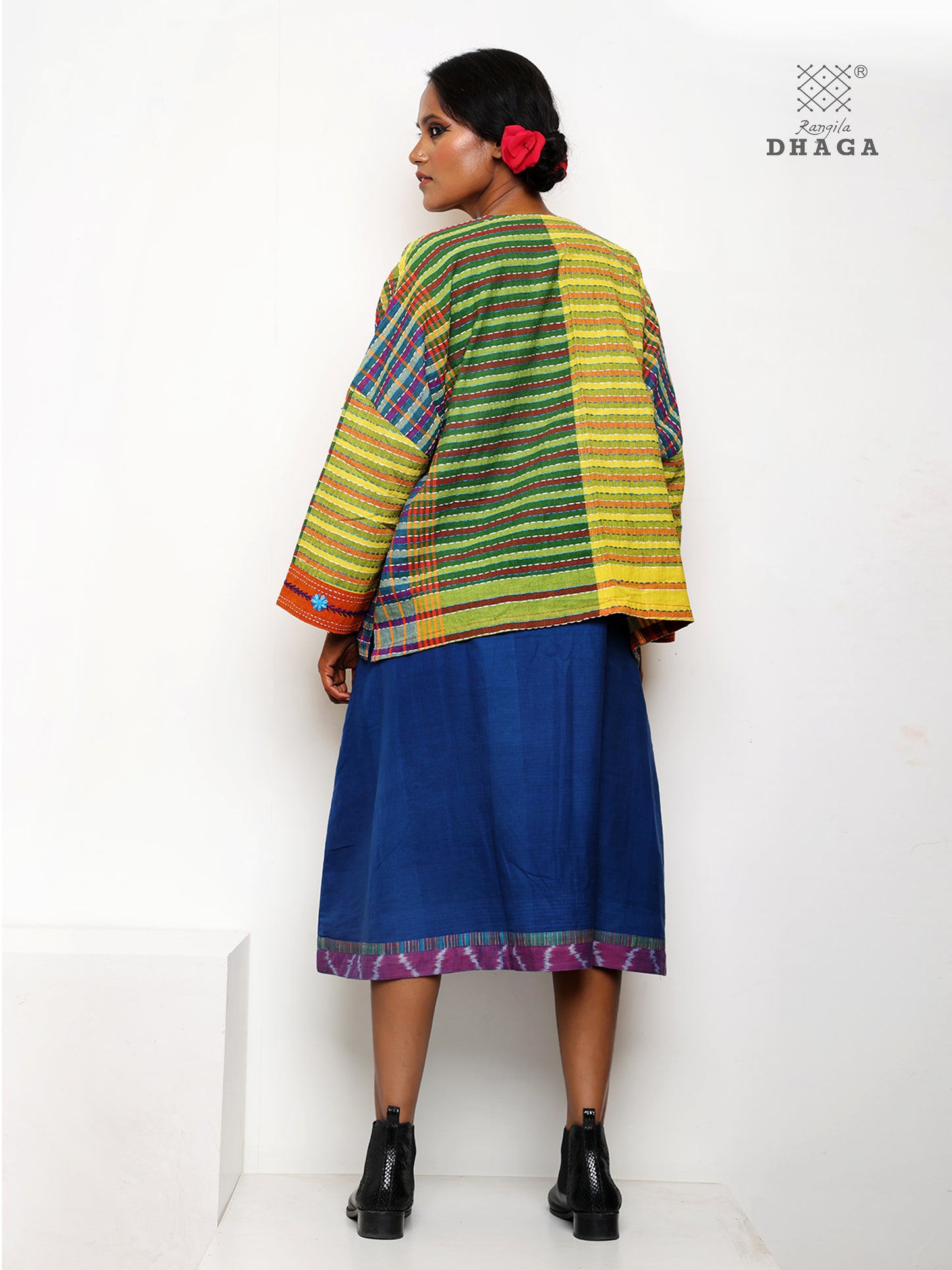 Handembroidered kantha stitch gamcha free size short jaket with hand embroidered flower desing border