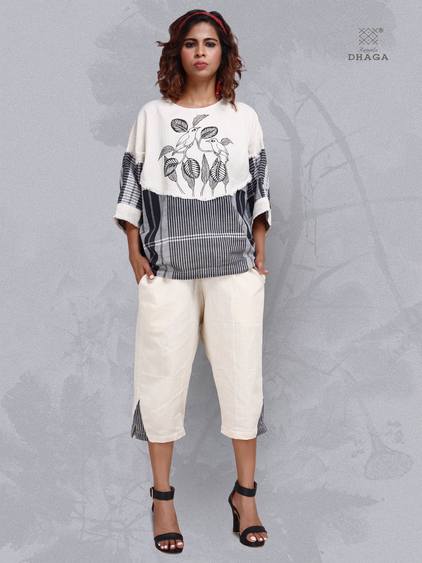 Hand Painted Gamcha Cotton Tunic and Pant Set (White) D018