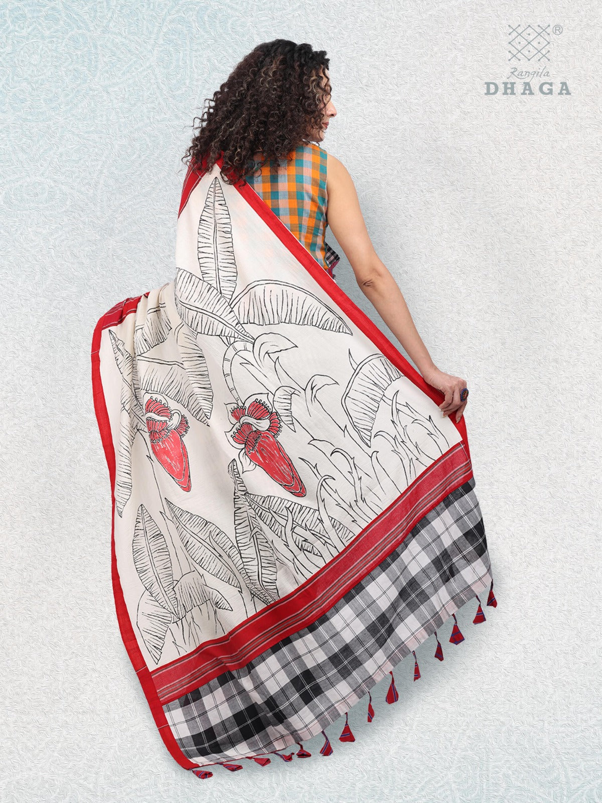 Handpainted Banana Leaf & Flower Pallu Handloom Gamchha Patchwork Saree – Black, White & Red GS102