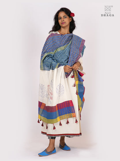 Handembroidered Kantha Stitch Handloom Gamcha Pakhi Dupatta  with Tassels | Artisan Dupatta(2.5m)- GD026