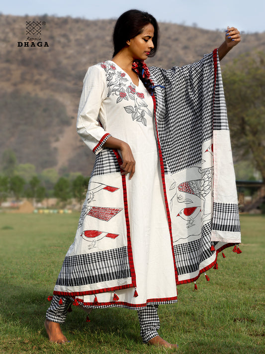Handpainted Birds Handloom Gamcha Patchwork Dupatta GD020