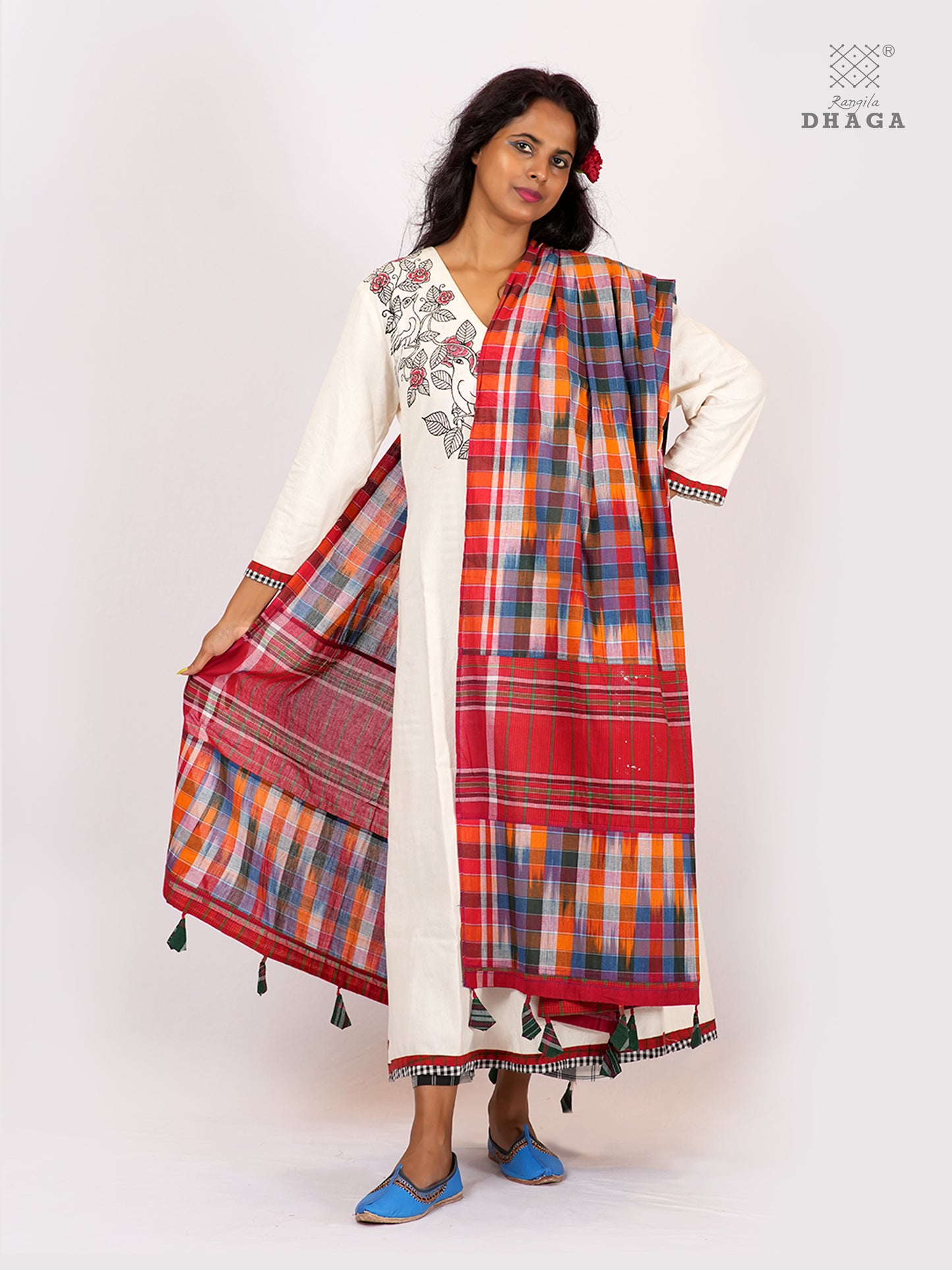 Handloom Kotki Gamcha Cotton Dupatta | Multicolour Handwoven Artisan Dupatta with Tassels (2.5m) GD028