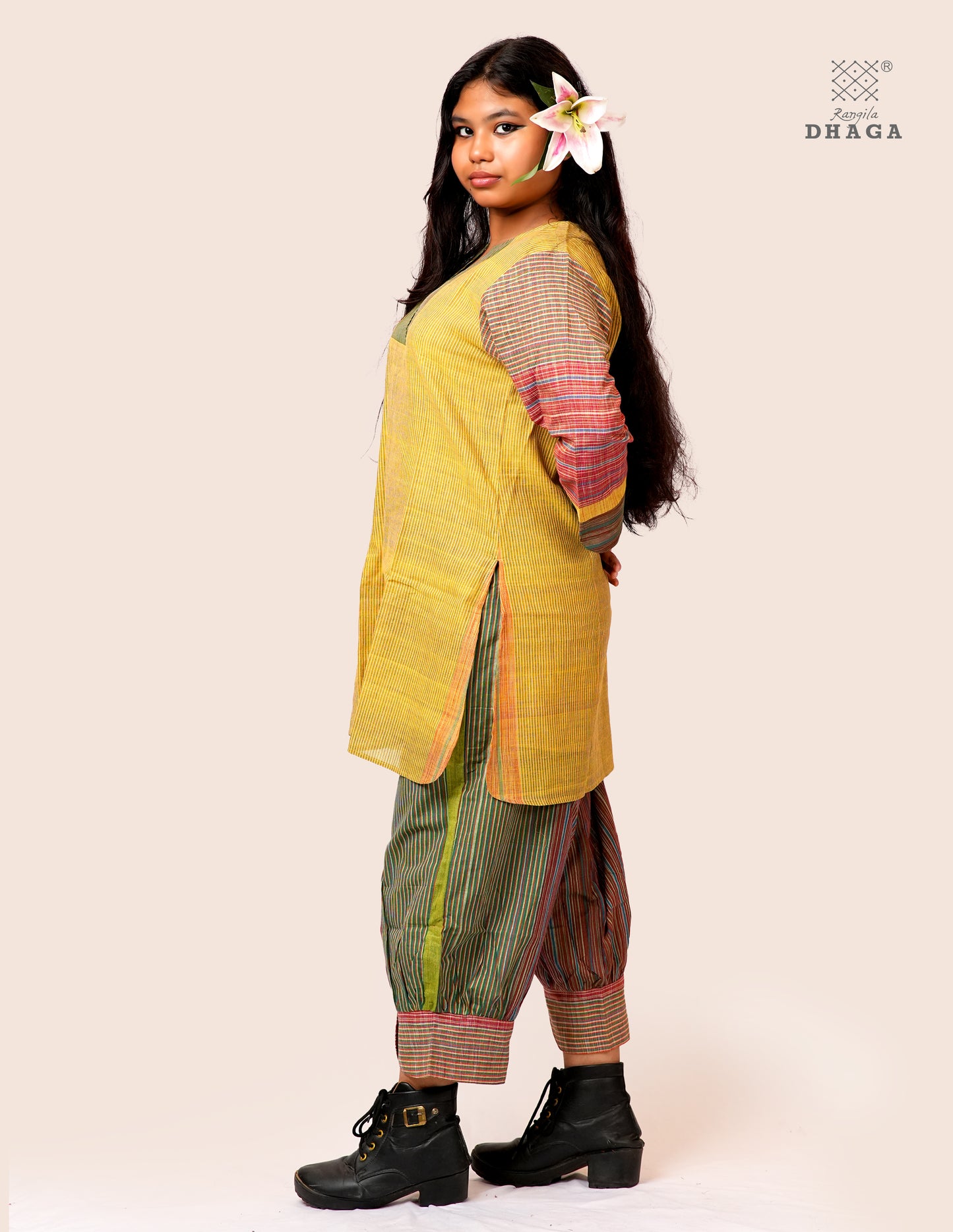 Handloom Cotton Gamcha Co-ord Set for Women – Yellow-Green Striped Kurti with Lining and Relaxed Fit Pocket Pants -CODE02
