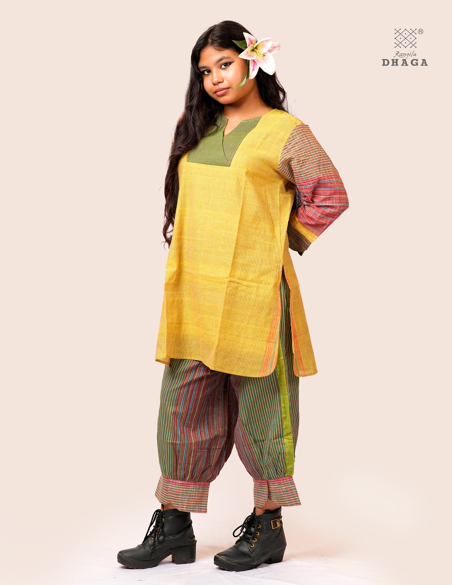 Handloom Cotton Gamcha Co-ord Set for Women – Yellow-Green Striped Kurti with Lining and Relaxed Fit Pocket Pants -CODE02