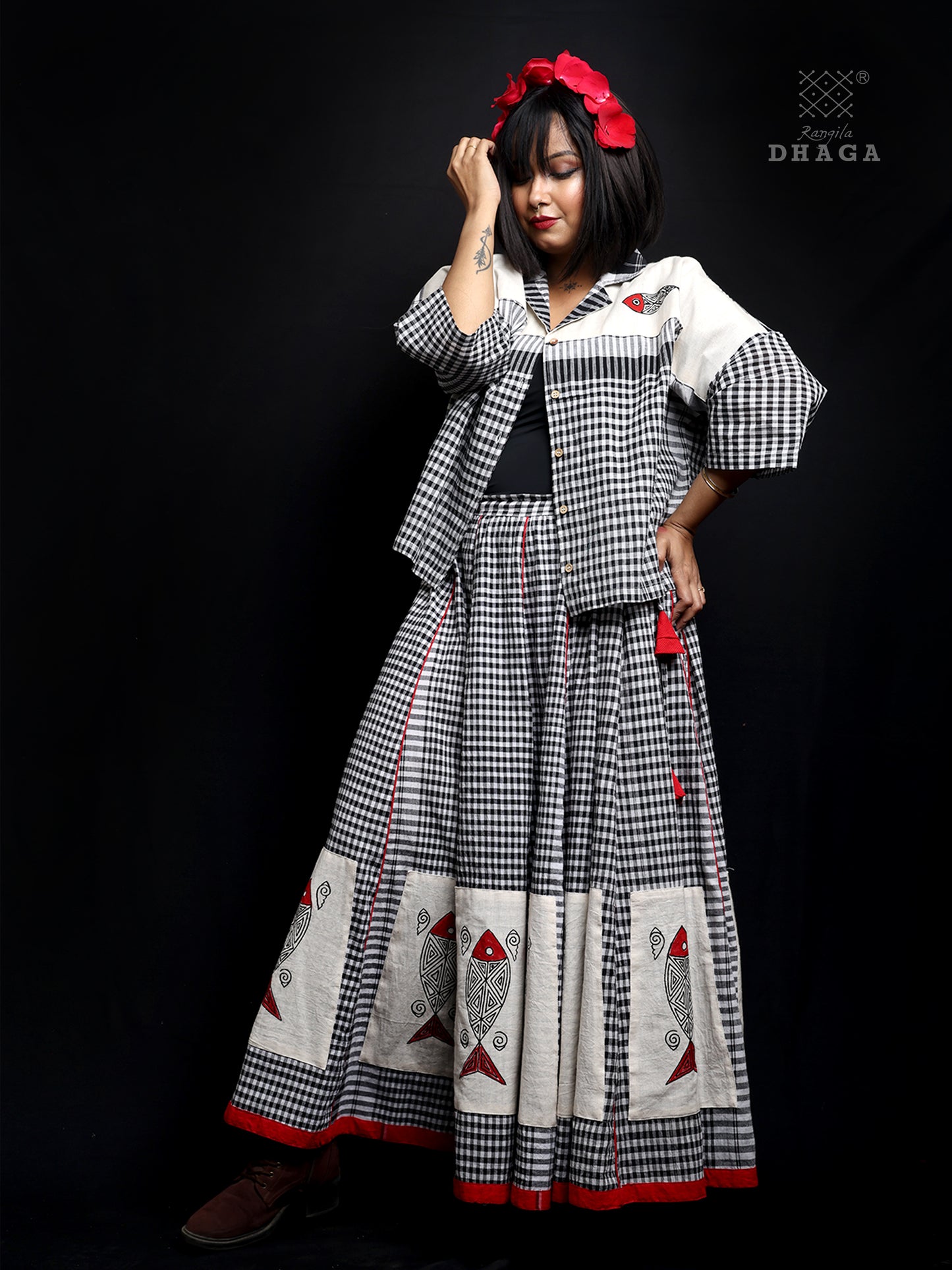 Rangila Dhaga Monochrome Check Skirt with Hand-Painted Fish Motifs
