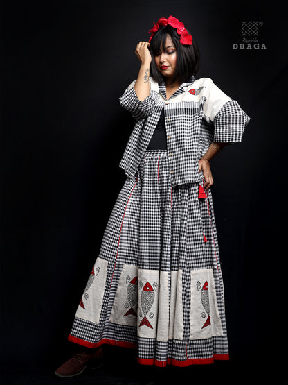 Rangila Dhaga Monochrome Check Skirt with Hand-Painted Fish Motifs