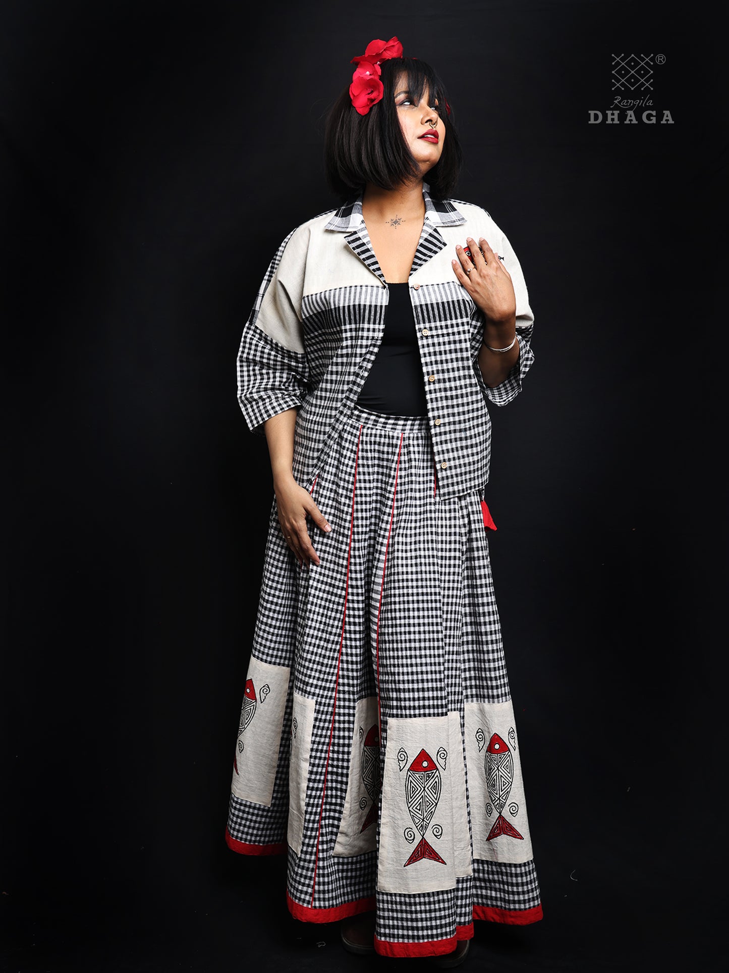 Rangila Dhaga Monochrome Check Skirt with Hand-Painted Fish Motifs