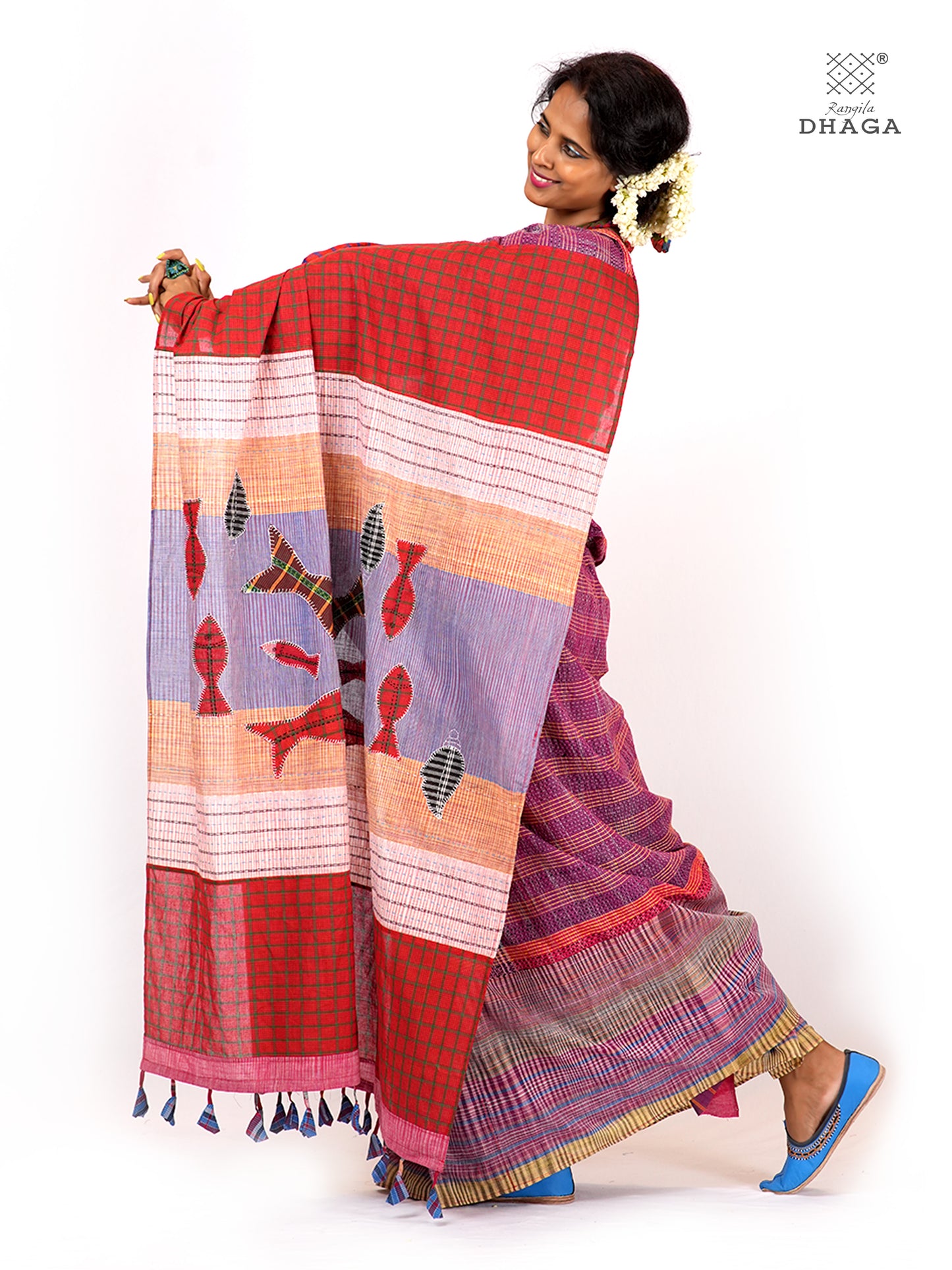 Hand-Embroidered Fish-Fishy Handloom Gamcha Patchwork Kantha Stitch Saree |  Includes Blouse Piece GS127