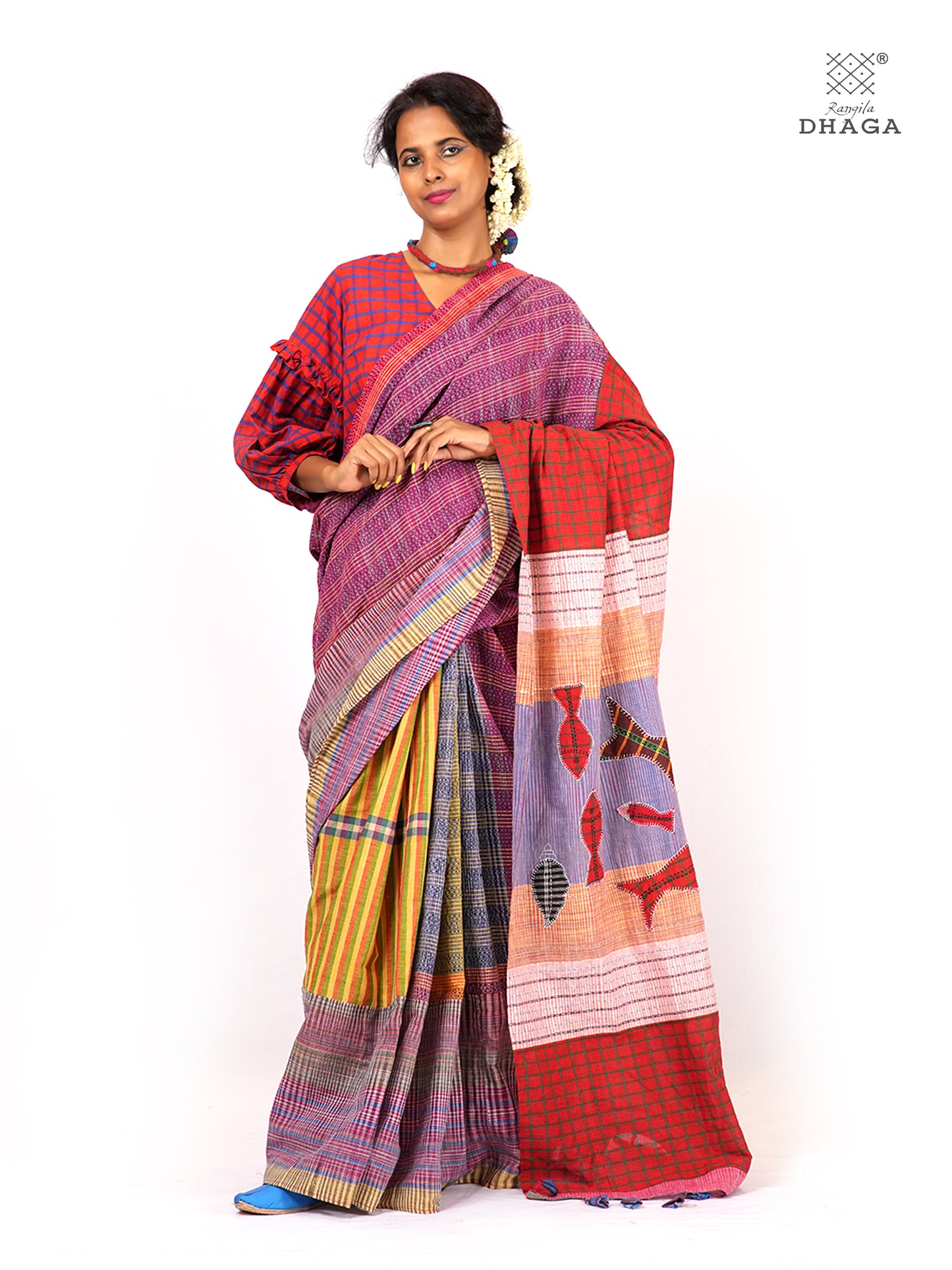 Hand-Embroidered Fish-Fishy Handloom Gamcha Patchwork Kantha Stitch Saree |  Includes Blouse Piece GS127