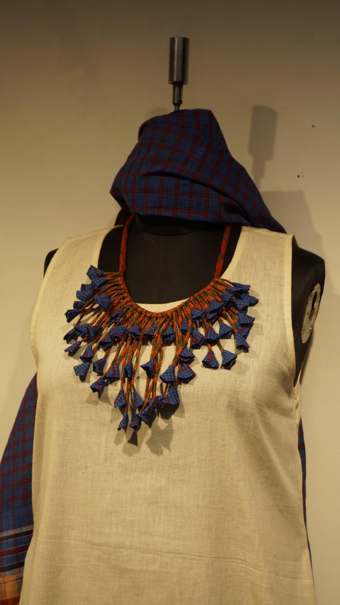 Kali Gamcha Necklace (Blue-Red Color)