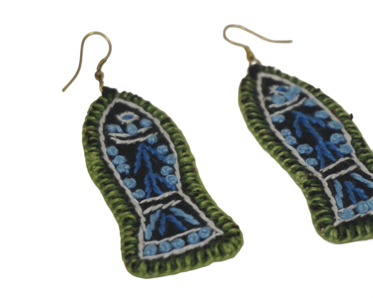 Handembroidered Fish Fabric Earings New- GE112