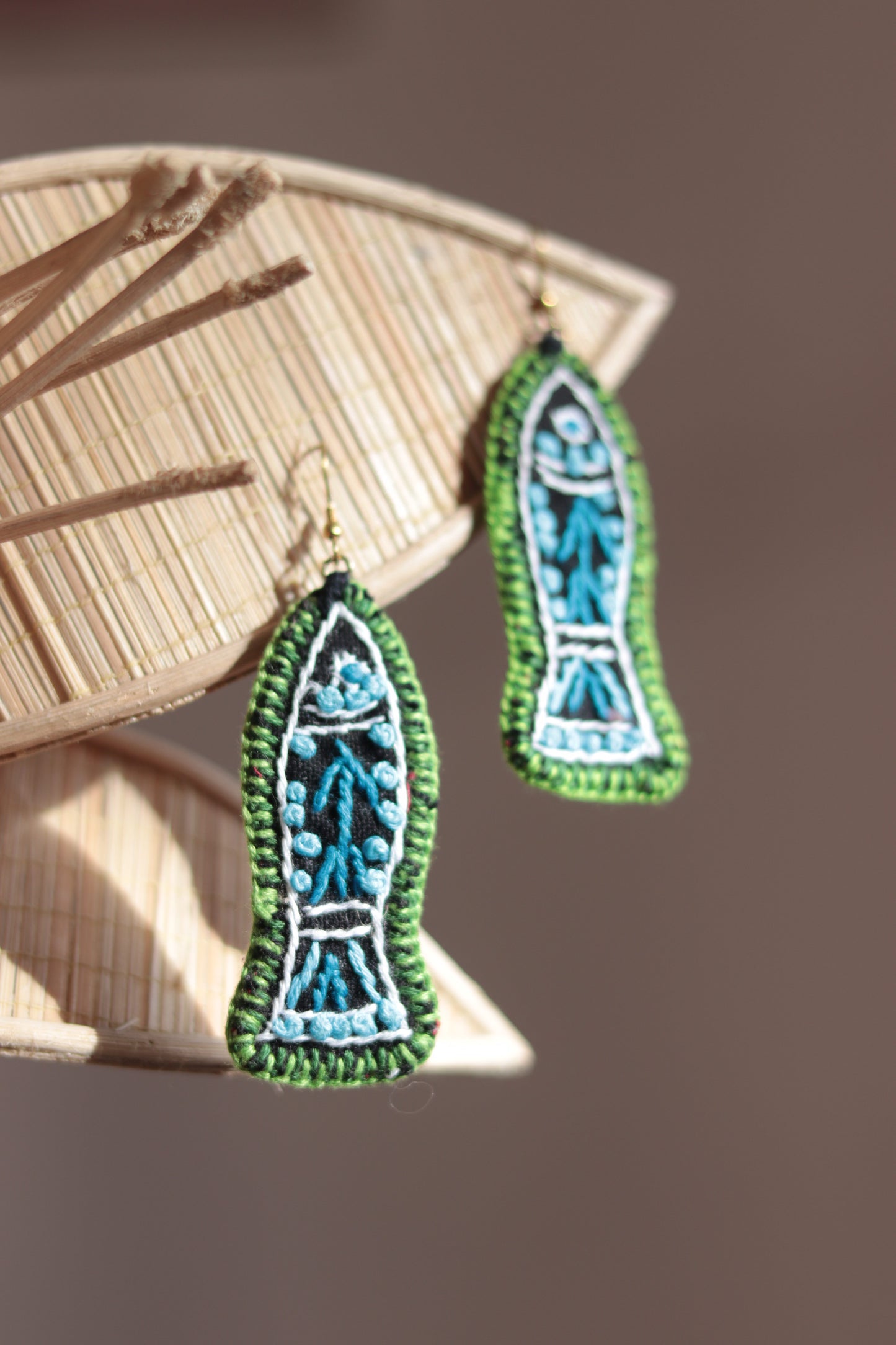 Handembroidered Fish Fabric Earings New- GE112