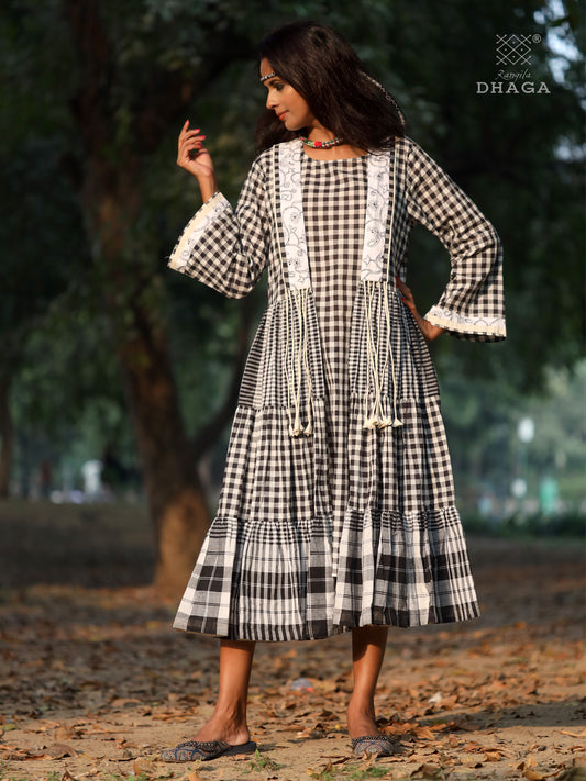 Shrug with Inner Dresss Long Gamcha Fashion Handloom Cotton  With Hand-embroidered, Black and white SHR29