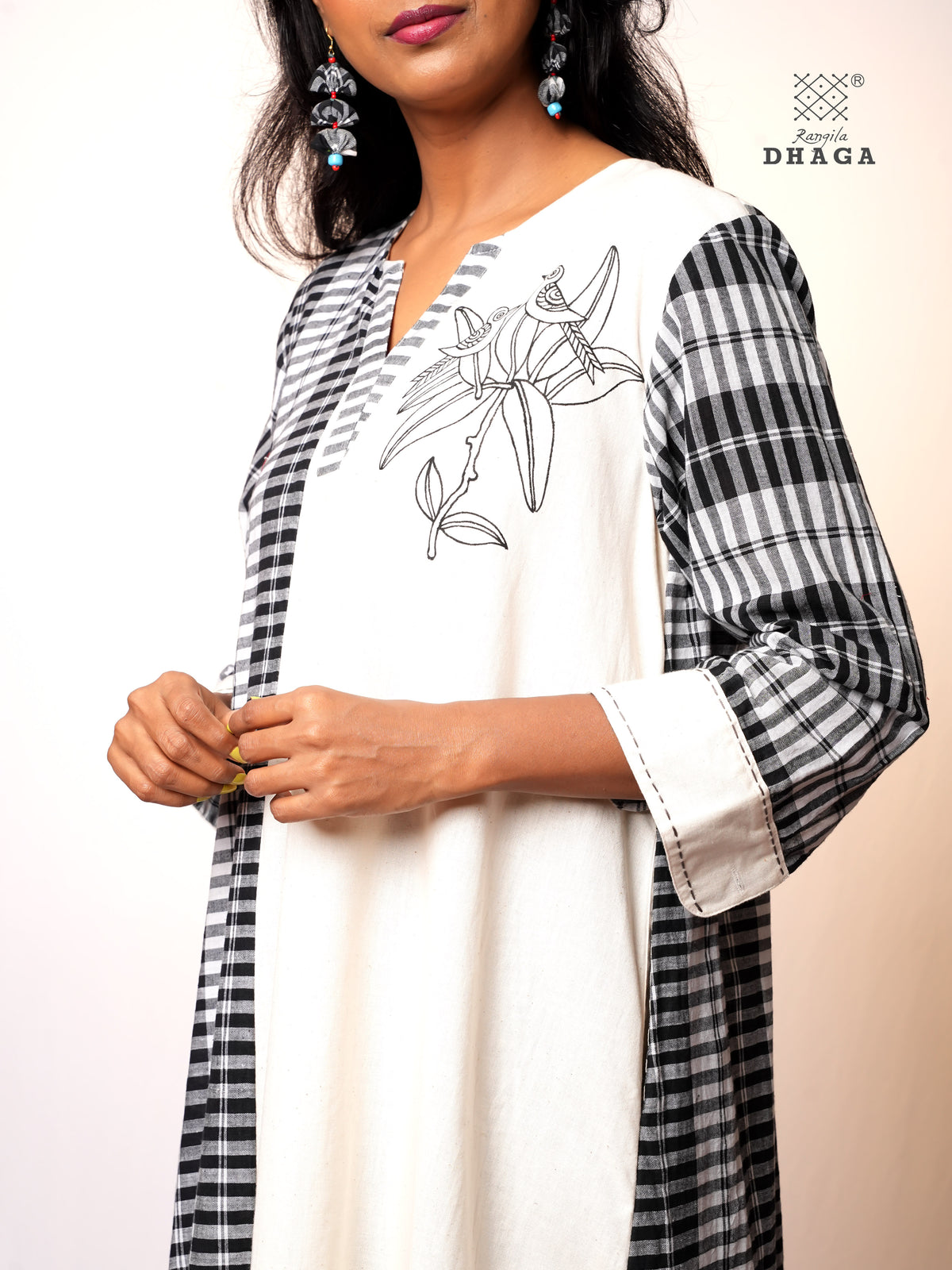 Hand-Painted Birds Handloom Gamcha Cotton Kurta & Pant Set| Rangila Dhaga K15