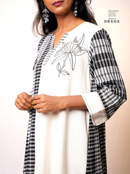 Hand-Painted Birds Handloom Gamcha Cotton Kurta & Pant Set| Rangila Dhaga K15