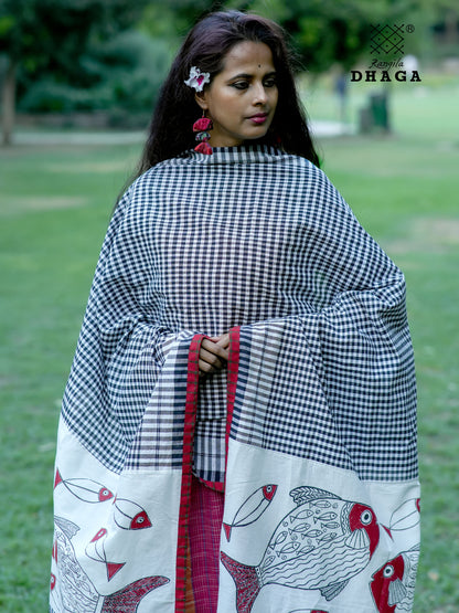 Hand Painted Fish Motif Gamcha Patchwork Dupatta in Black & White Checks,Red Border & Tassels  | Artisan Handloom Dupatta GD019