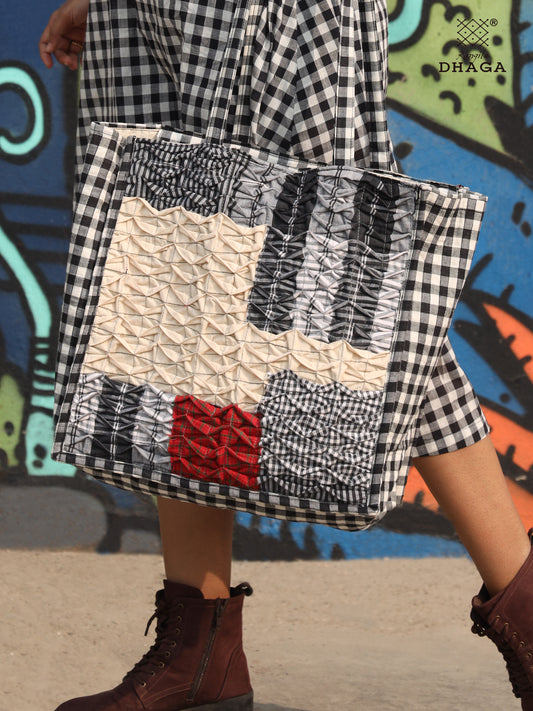 Gamcha Drapari Wrinkle Tote Bag – Handcrafted Cotton with 3 Zip Pockets Red Black white BAG17