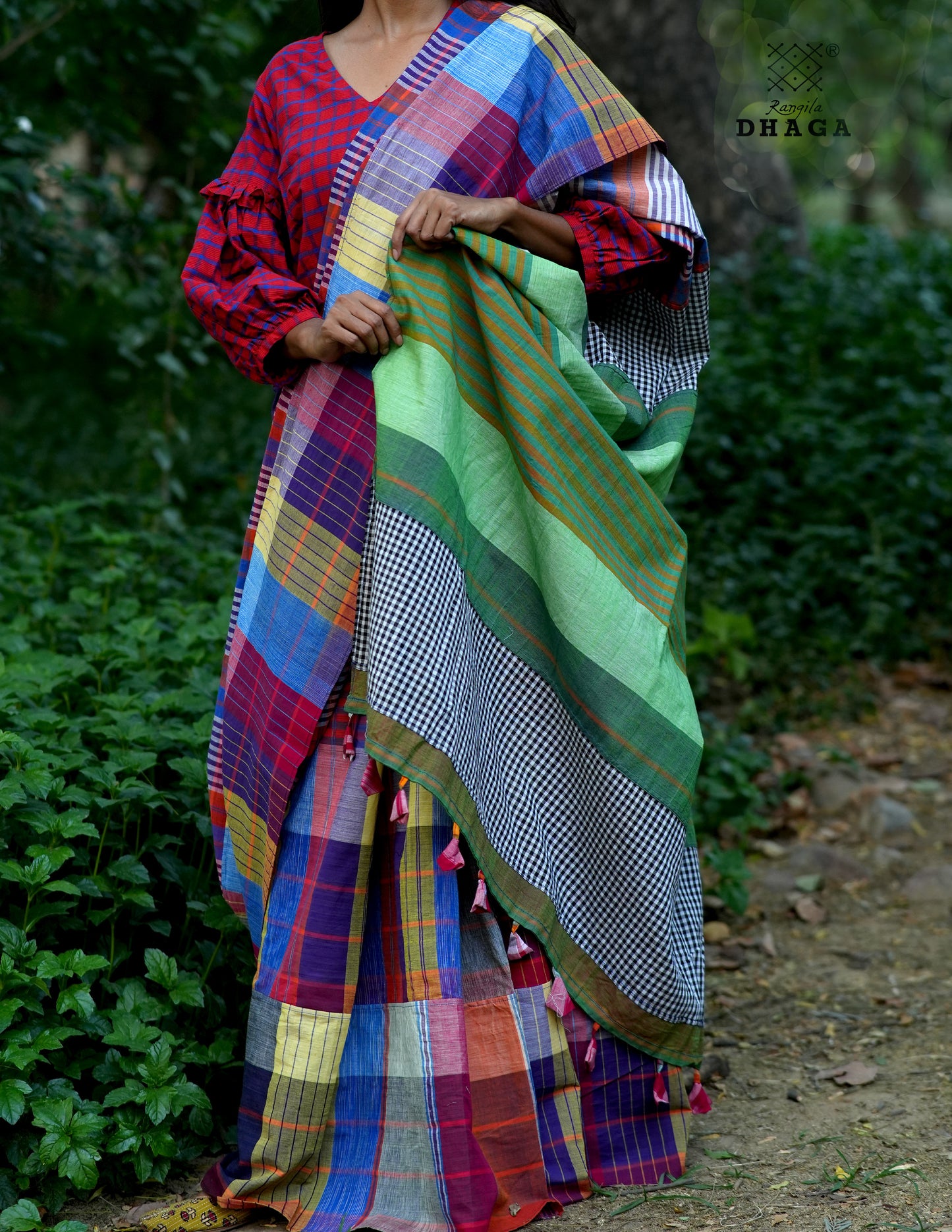 Handloom Patchwork Gamcha Saree in Multicolor Pallu with Tassels GS125