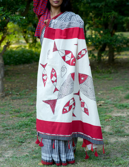 Handpainted FishFishy Pallu Handloom Gamchha Patchwork Saree  – Black, White & Red GS113