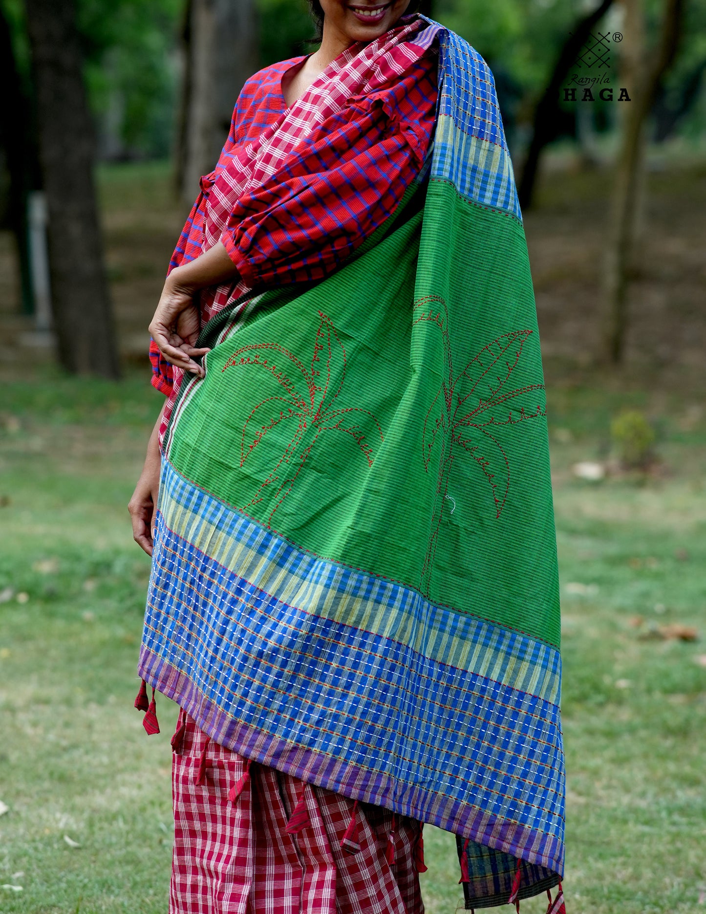 Hand Embroidered Kantha Stitch Patchwork Saree Gamcha Fashion Handloom Cotton Fabric  Blue & Red Multicolor GS113