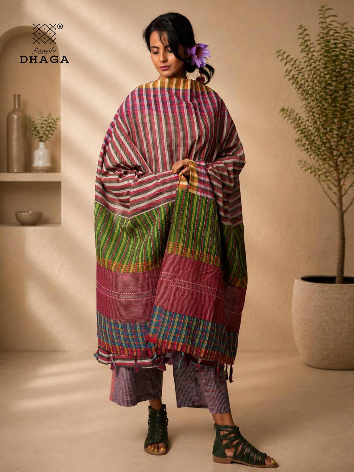 Hand Painted Bird Gamcha Patchwork Dupatta | Handloom Cotton Dupatta with Tassels  (2.5m)- GD022