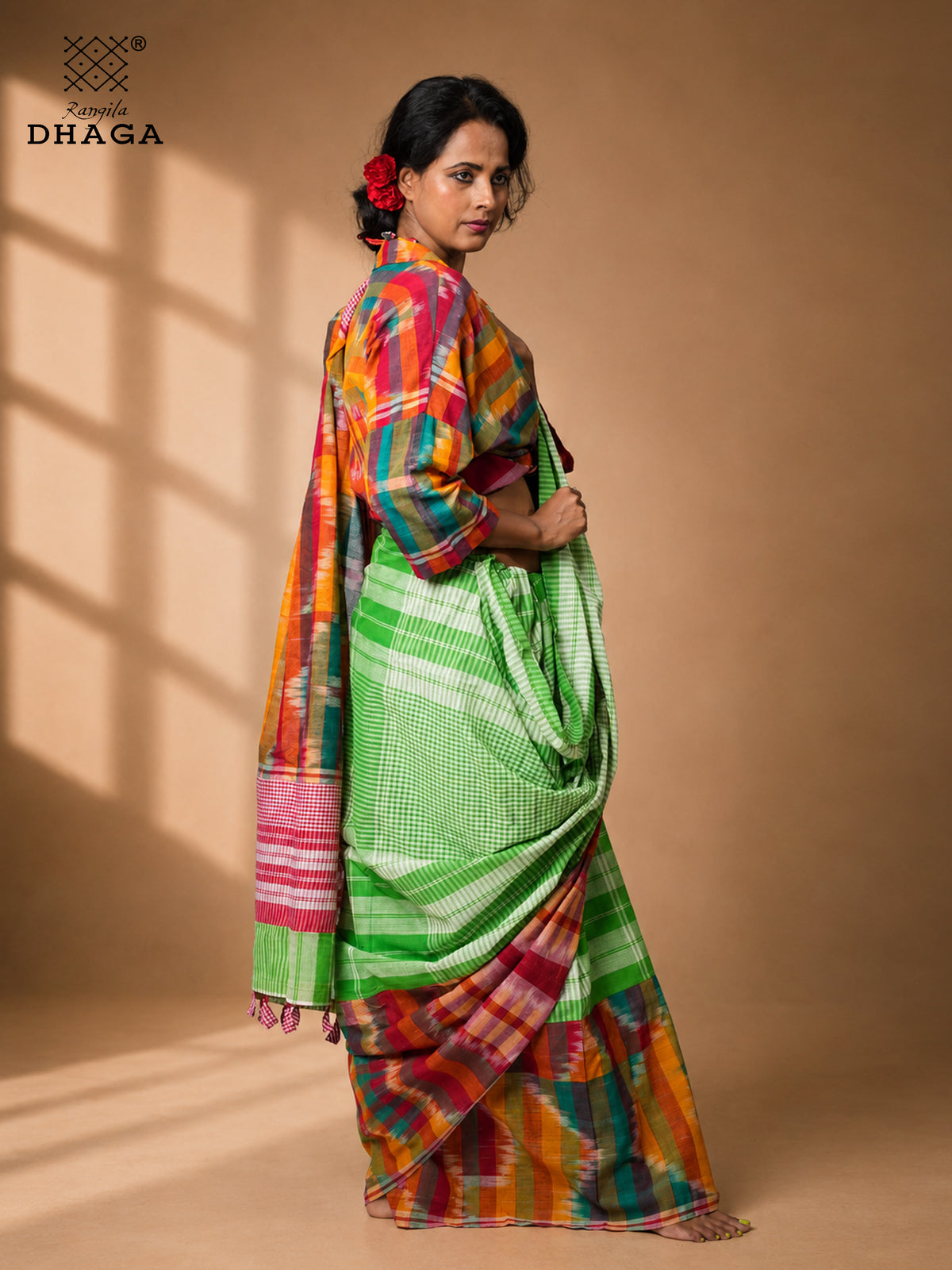 Handloom Kotki & Checked Gamcha Patchwork Saree – Multicolour with Decorative Tassel Pallu GS157